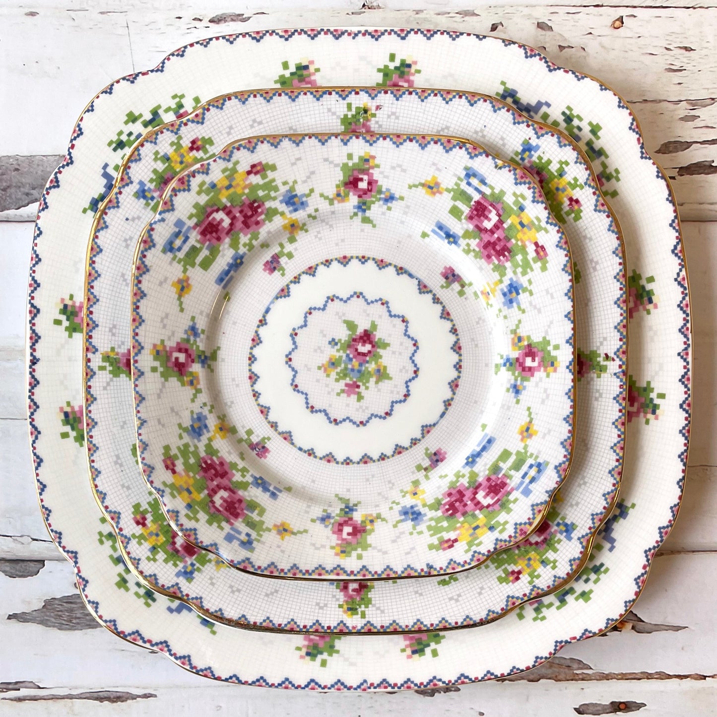 Petit Point 3 plate set