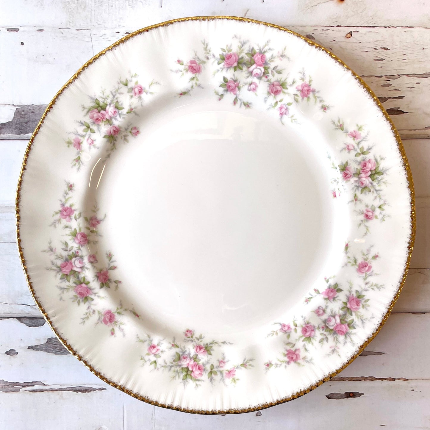 Victoriana Rose 10.25"